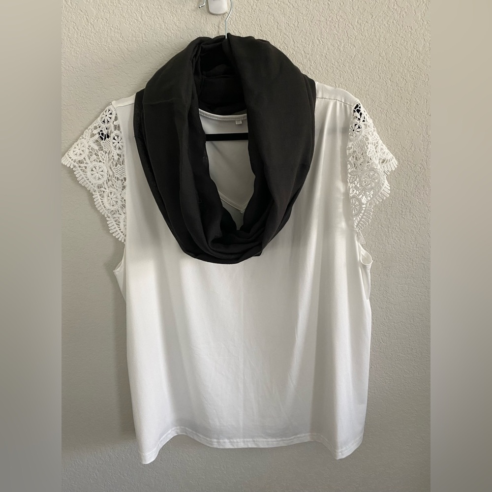 Chic New Black Infinity Scarf - Classic & Versatile